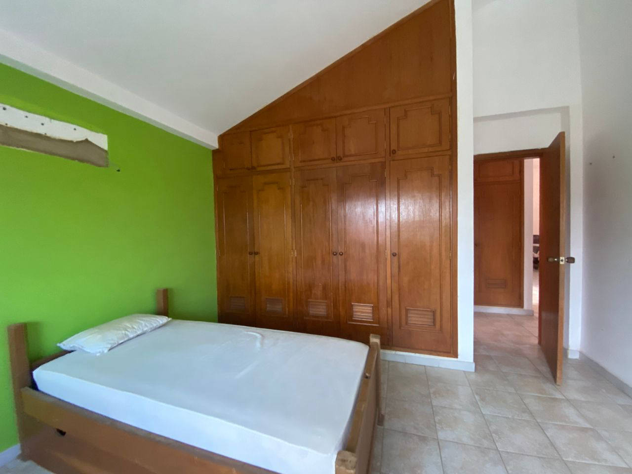 Будинок, 7535 м², 110 000$ — FAKTOR